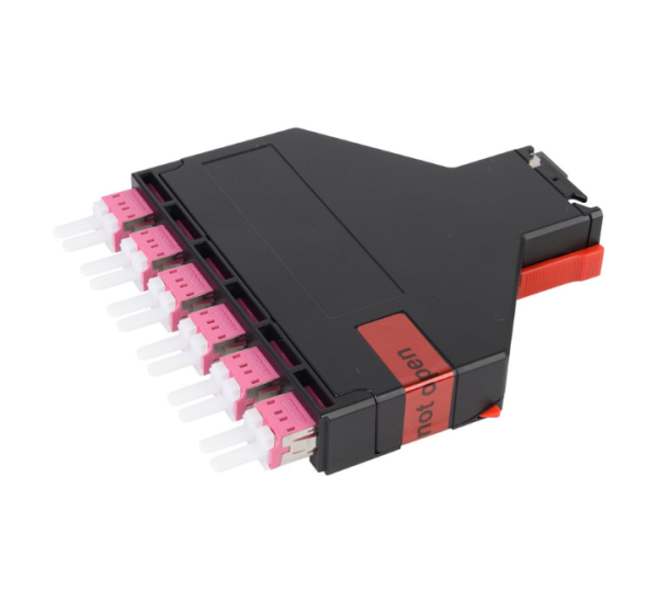 Netscale 48 2 Module MPO-LC 6 Ports OM4 Type A black
